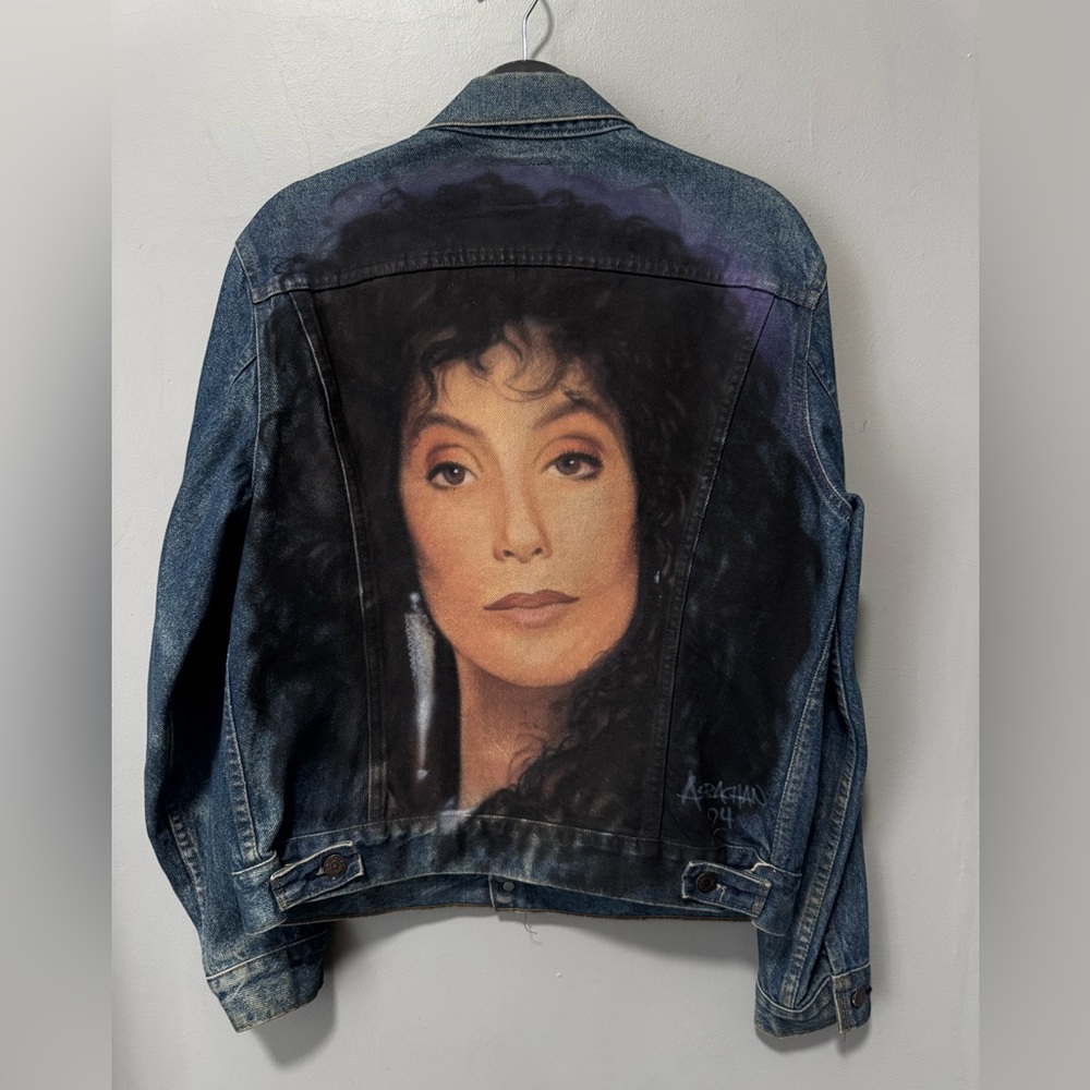 Rare Levi’s Denim Trucker Jacket Custom Cher Painting Portrait Vintage Size 42R - Picture 9 of 9